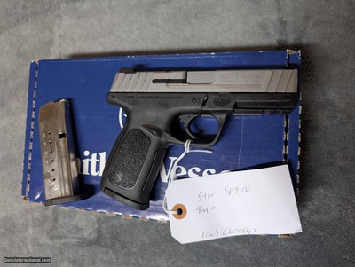 SMITH & WESSON SD9 VE 9MM, 4