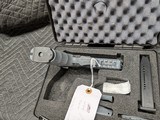 HECKLER & KOCH P30 9MM IN EXCELLENT / LIKE NEW CONDITION - 4 of 10
