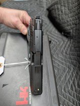HECKLER & KOCH P30 9MM IN EXCELLENT / LIKE NEW CONDITION - 5 of 10