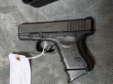 3RD GEN GLOCK 27 .40 S&W CAL. IN GOOD CONDITION - 2 of 15