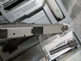 STAINLESS HECKLER & KOCH 9MM USP WITH JET FUNNEL, THREADED BARREL, NON THREADED BARREL AND MATCH WEIGHT - 5 of 20