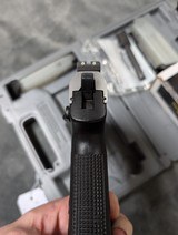 STAINLESS HECKLER & KOCH 9MM USP WITH JET FUNNEL, THREADED BARREL, NON THREADED BARREL AND MATCH WEIGHT - 20 of 20