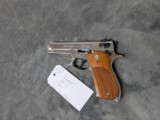 SMITH & WESSON MODEL 39-2, 9MM WITH 4
