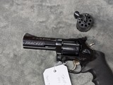 TAURUS MODEL 992 TRACKER .22LR /.22 MAGNUM CONVERTIBLE REVOLVER WITH 4