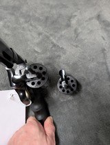 TAURUS MODEL 992 TRACKER .22LR /.22 MAGNUM CONVERTIBLE REVOLVER WITH 4