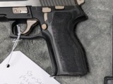 SIG SAUER P226 EQUINOX IN .40 S&W IN VERY GOOD CONDTION - 11 of 20 SIG SAUER P226 EQUINOX IN .40 S&W IN VERY GOOD CONDTION - 11 of 20