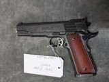 FULL SIZE SMITH & WESSON PERFORMANCE CENTER 1911 IN .45 ACP, IN EXCELLENT BARELY USED CONDITION - 6 of 20