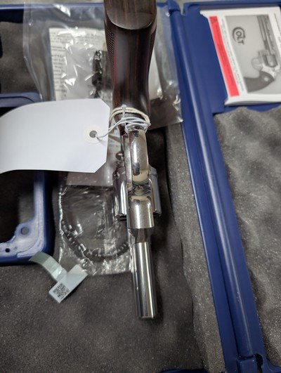 LIKE NEW IN BOX STAINLESS COLT PYTHON .357, WITH 3