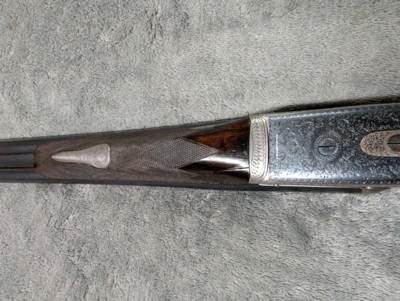 FREDERICK BEESLEY FROM PURDEYS .303 BEST BOXLOCK DOUBLE RIFLE, WITH 26