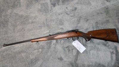 ANSCHUTZ 1432 IN .22 HORNET WITH DOUBLE SET TRIGGERS, 22