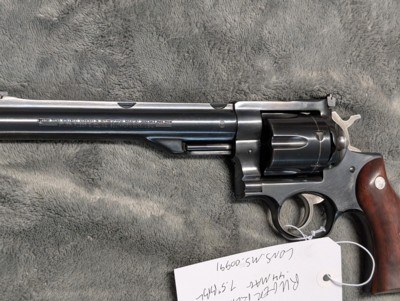 RUGER REDHAWK .44 MAGNUM WITH 7.5