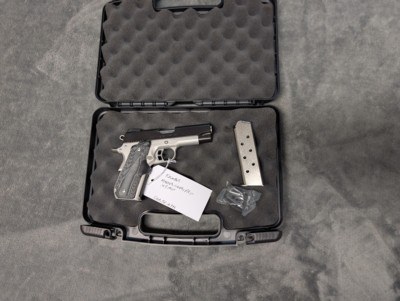 Kimber Master Carry Pro in .45 acp, with Crimson Trace Grips, 4