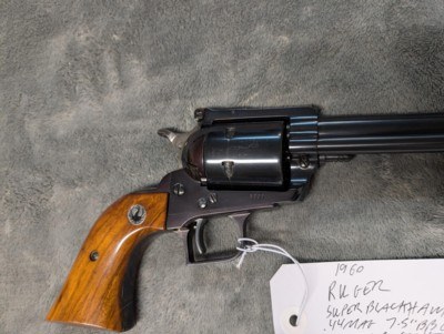 3 SCREW UNCONVERTED 1960 RUGER SUPER BLACKHAWK IN .44 MAGNUM WITH 7.5