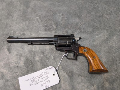 3 SCREW UNCONVERTED 1960 RUGER SUPER BLACKHAWK IN .44 MAGNUM WITH 7.5