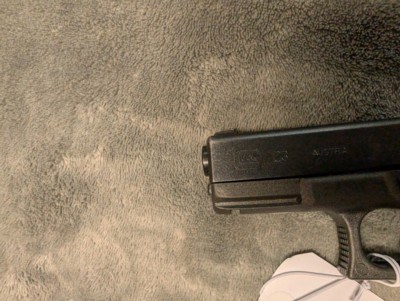 GLOCK MODEL 23, .40 S&W IN EXCELLENT CONDITION, WITH CRIMSON TRACE GRIPS - Image 12 of 20