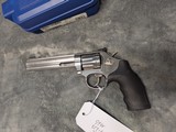 SMITH & WESSON MODEL 617-6 IN 22LR, 6