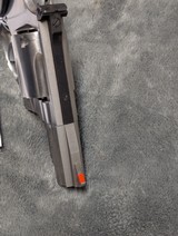 SMITH & WESSON 66-2 .357 MAGNUM, IN EXCELLENT CONDITION WITH 2.5