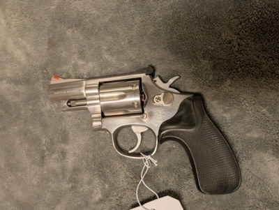 SMITH & WESSON 66-2 .357 MAGNUM, IN EXCELLENT CONDITION WITH 2.5