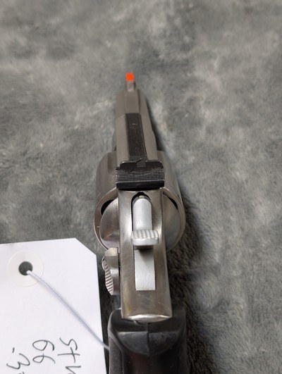 SMITH & WESSON 66-2 .357 MAGNUM, IN EXCELLENT CONDITION WITH 2.5