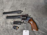 DAN WESSON 15-2 IN .357 MAG WITH 2.5