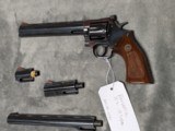 DAN WESSON 15-2 IN .357 MAG WITH 2.5