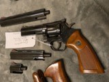 DAN WESSON 22 CHAMBERED IN .22LR PISTOL PACK, 2.5