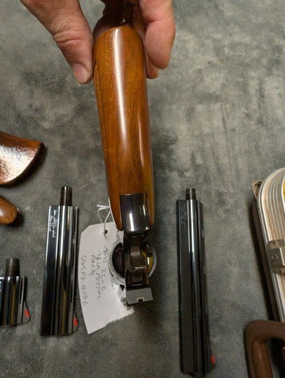 DAN WESSON 22 CHAMBERED IN .22LR PISTOL PACK, 2.5