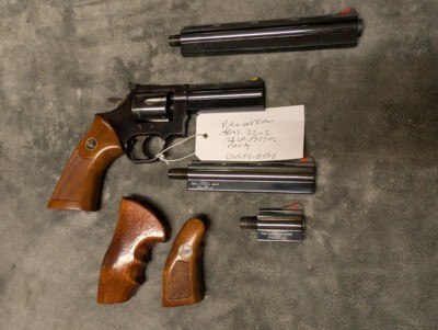 DAN WESSON 22 CHAMBERED IN .22LR PISTOL PACK, 2.5