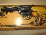 UNFIRED-Uberti Colt Thunderer-45Colt Cal w/Custom Holster-Box incl. - 7 of 13