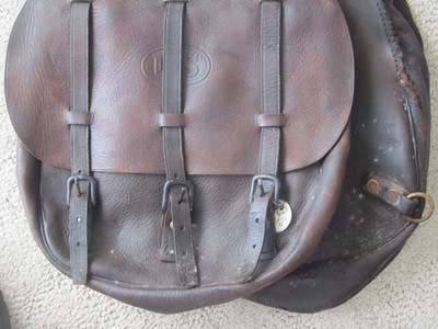 Scarce-Fine Condition US Cavalry Leather Saddle Bags - Image 4 of 5