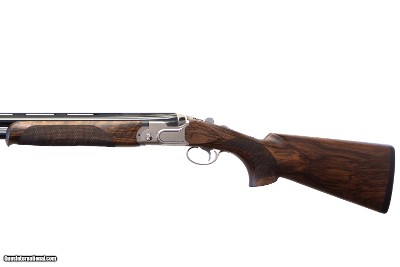 Beretta DT11 Sporting Shotgun
12GA 32"
SN#: DT22703W