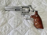 1993 Smith & Wesson Model 617 No Dash, .22LR, All Combat, Bright Stainless Steel - 5 of 14