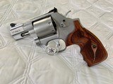 Smith and Wesson Model 686 Plus 7 shot, Performance Center .357 Magnum, 2 1/2" Barrel ANIB - 4 of 11