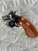 Colt Diamondback, cal .22lr, Manufactured 1981, Bright Blue Finish, 4" Barrel, Superb Condition - 4 of 9