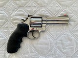 Smith and Wesson Model 686-4, .357 Revolver, Rare 4 Inch Barrel Round Butt, High Polish, Looks New! - 2 of 10