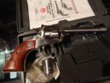Ruger Single Six 22lr/22mag Stainless - 1 of 7