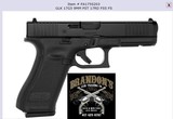 NEW GLOCK GEN 5 MODEL 17 9MM SEMI AUTO PISTOL PA175S203 - 1 of 2