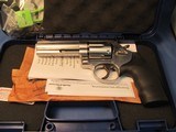 SMITH & WESSON 686-6 STAINLESS 357 MAGNUM DOUBLE ACTION 6-SHOT 4” REVOLVER 357MAG S&W - 1 of 20