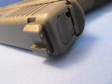 NICE GLOCK 17L 9MM GEN 3 LONG SLIDE SEMI AUTO PISTOL - 10 of 17