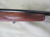 BEAUTIFUL WEATHERBY VANGUARD 243win BOLT ACTION RIFLE WITH 3-9X40 FRESH FROM A COLLECTION - 3 of 20