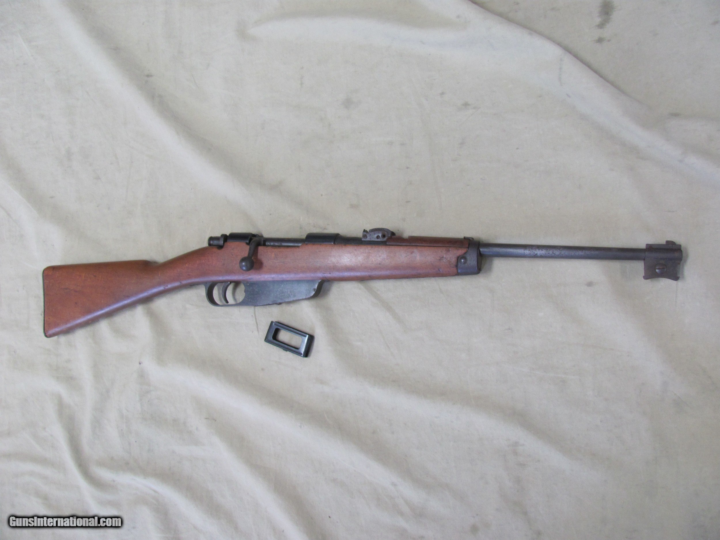 Wwii italian fna brescia carcano 6 5 carbine with clip