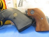 RUGER BLACKHAWK 357/44 BOBCAT 357 MAGNUM CONVERTIBLE SINGLE ACTION REVOLVER & DIES - 7 of 14