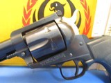 RUGER BLACKHAWK 357/44 BOBCAT 357 MAGNUM CONVERTIBLE SINGLE ACTION REVOLVER & DIES - 8 of 14
