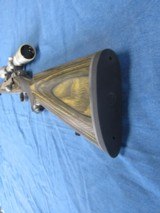 VERY NICE LEFT HAND RUGER M77 STAINLESS HAWKEYE 270 LAMINATED BOLT ACTION RIFLE WITH SCOPE - 7 of 16