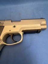 Smith and Wesson 4003TSW 40 s&w Tactical Vintage Firepower - 4 of 16