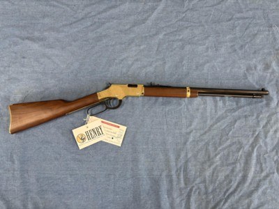 HENRY H004V 17 HMR GOLDEN BOY LEVER ACTION