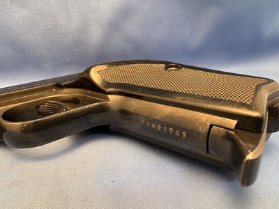 Scarce 2nd Year Browning 1910 380 ACP Made in Belgium 4.5 Inch Barrel - Image 8 of 11