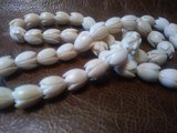 Long Carved Ivory Bead Necklace Very Rare Lotus Buds all hand carved
Hidden Clasp 30 plus inch Awesome - 1 of 4