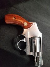 Smith & Wesson Model 640 Stainless Hammerless 2" 38 SPL Revolver - 4 of 7