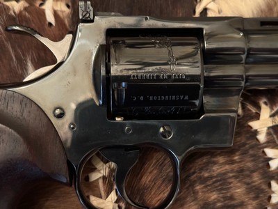 COLT PYTHON - BICENTENNIAL -6